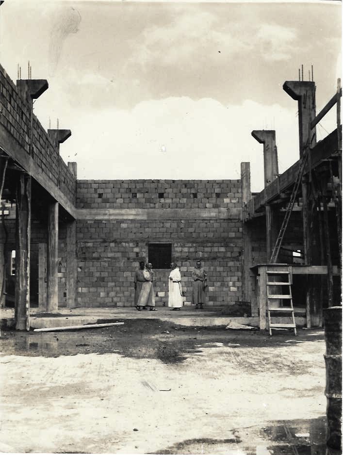 Monastere Terreville en construction 2